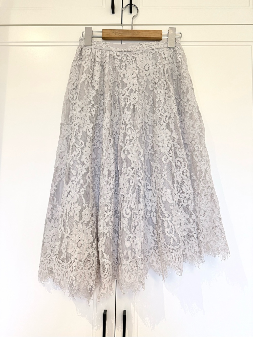 Apuweiser-riche Lace Midi Skirt Gray